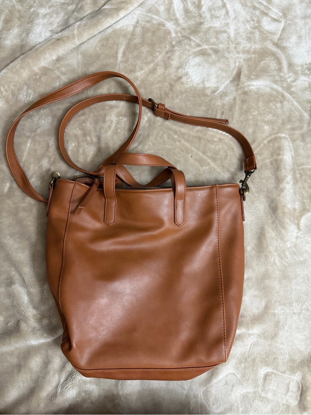 Universal Thread Tan Convertible Tote Shoulder Bag